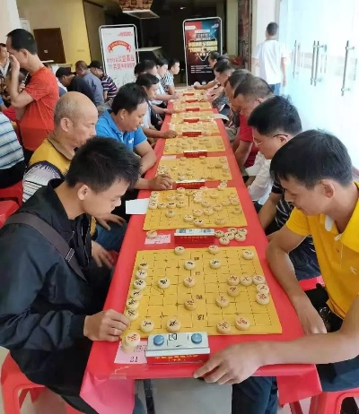 厦门举办高水平象棋比赛，争夺棋王宝座-第2张图片-www.211178.com_果博福布斯